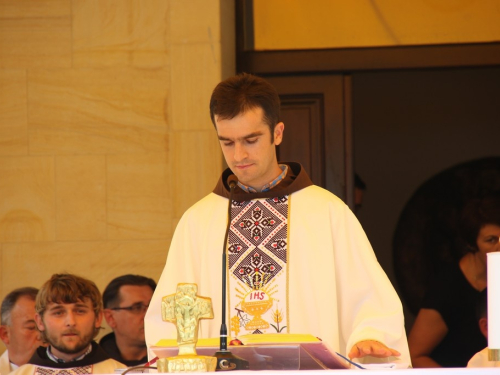FOTO: Proslava Velike Gospe i Mlade mise fra Ivana Tučića u župi Rama-Šćit