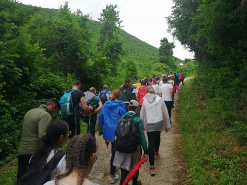 Hodočasnici iz Rame pješice krenuli u Međugorje