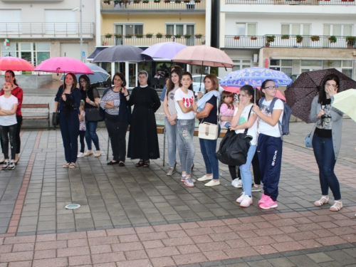 FOTO: U Prozoru održan festival duhovne glazbe ''Djeca pjevaju Isusu''