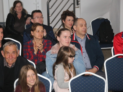 FOTO: U Rumbocima održano predavanje o Svetoj Zemlji