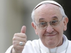 Papa: Stariji bi morali raditi manje i otvarati prostor mladima