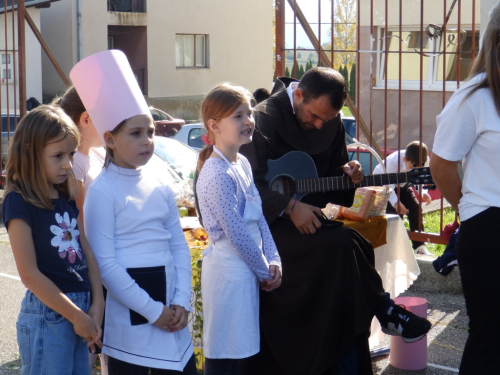 FOTO: Dani kruha obilježeni u OŠ ''Fra Jeronim Vladić'' Ripci