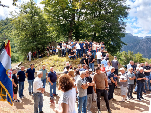 Na Pomenu obilježena 32. obljetnica stradanja hrvatskih branitelja
