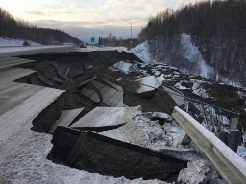 Aljaska za samo pet dana obnovila ceste uništene u potresu