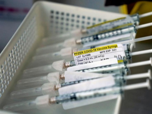 EMA odobrila treću dozu Pfizer cjepiva za osobe starije od 18 godina
