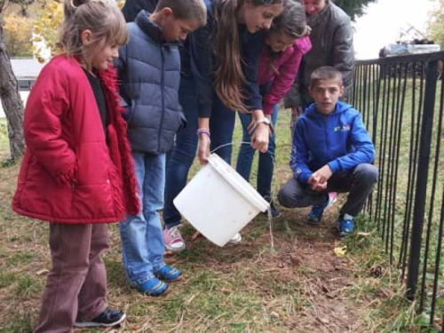 OŠ "Veselka Tenžere" Uzdol sudjelovala u akciji „Let’s Do It"