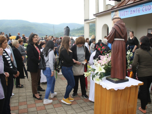 FOTO: Na Pidrišu proslavljen blagdan sv. Ante