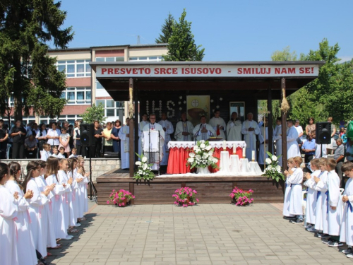 FOTO: Vanjska proslava patrona župe Prozor