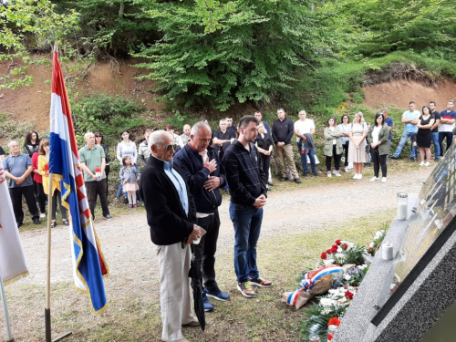 FOTO: Na Pomenu obilježena 27. obljetnica stradanja hrvatskih branitelja