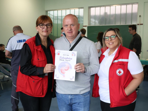 FOTO: Održana akcija dobrovoljnog darivanja krvi u Prozoru