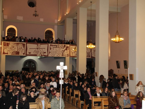 FOTO: Polnoćka na Šćitu