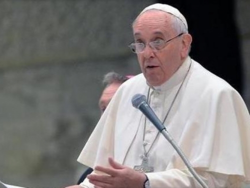 Papa pozvao kriminalce da se pokaju