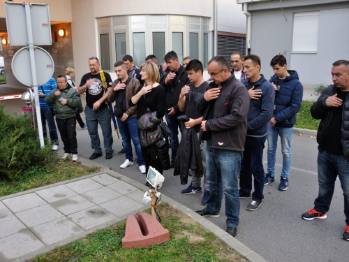 FOTO: Ramci u koloni sjećanja u Vukovaru, odana počast gradu heroju