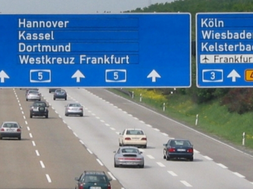 Hoće li se uvesti ograničenja brzine na njemačkim autocestama?