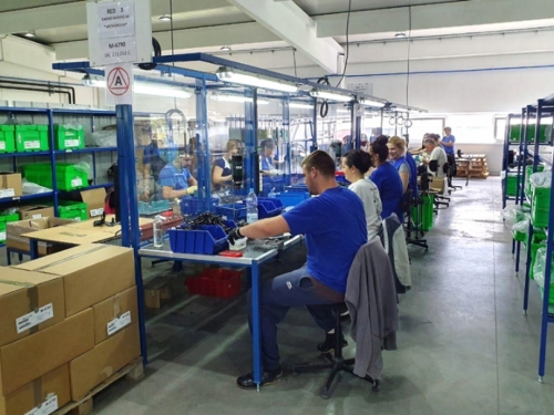 Njemačka tvrtka ima 1.000 zaposlenih u BiH uz prosječnu plaću od 1.230 KM i planira nove investicije
