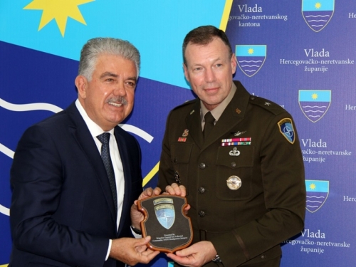 Herceg se susreo sa zapovjednikom NATO snaga u BiH