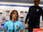 Luka Modrić i Ante Čačić  pozvali navijače na podršku bez incidenata