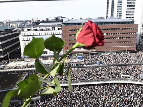 20 tisuća Šveđana prosvjeduje protiv terorizma