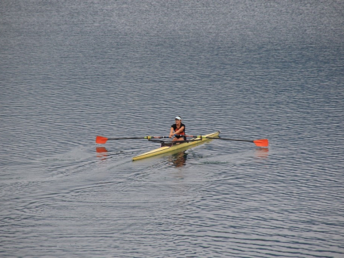 FOTO: Na Ramskom jezeru održana 3. veslačka regata