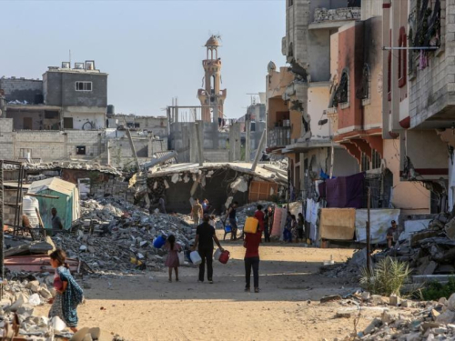 Trump: Palestinci neće biti vraćeni u Gazu, imat će bolji smještaj