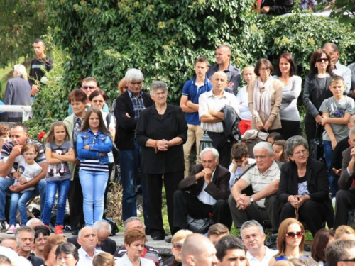 FOTO: 21. obljetnica stradanja Hrvata na Uzdolu