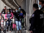 Migrantski udar: Biden zapeo na prvom problemu