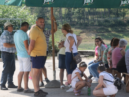 FOTO: Na Ramskom jezeru održana veslačka regata