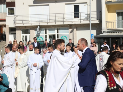 FOTO: Mlada misa vlč. Josipa Dedića u župi Prozor