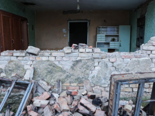 Muškarac poginuo zbog urušavanja zida sanirajući kuću u Sisku
