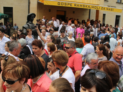 FOTO: Proslava Velike Gospe i Mlade mise fra Ivana Tučića u župi Rama-Šćit