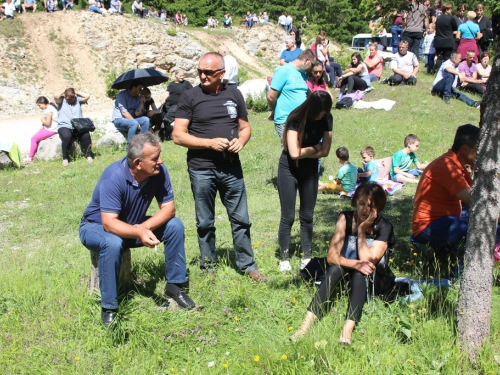 FOTO/VIDEO: Tisuće vjernika na Kedžari proslavilo Divin dan