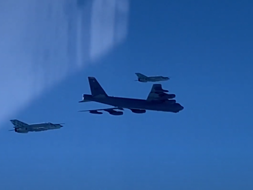Iznad Hrvatske su danas krilom uz krilo letjeli Mig-21 i B-52