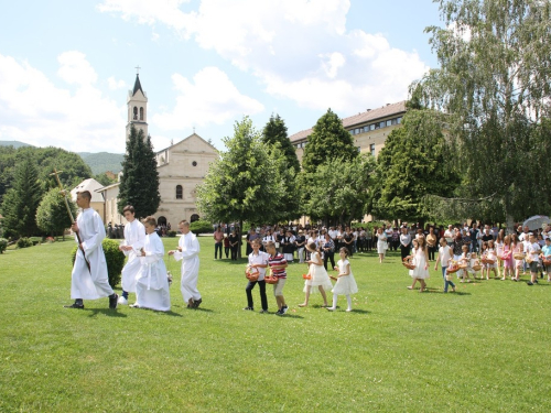 FOTO: Tijelovo u župi Rama Šćit