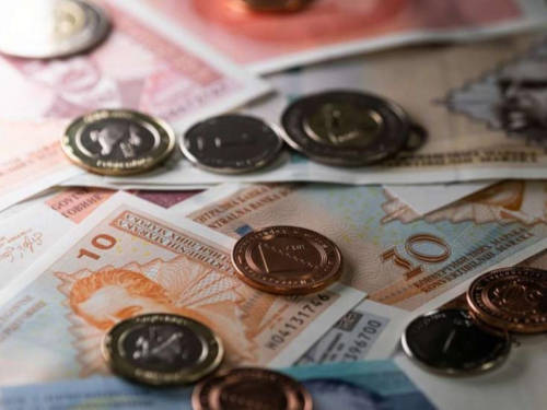 Vlasti u BiH podijelile 383 milijuna KM za 12.200 udruženja, dosta ih povezano sa strankom