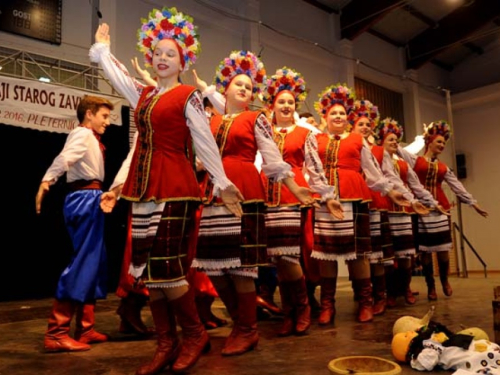 Ramci po deseti puta okupili brojne folkloraše