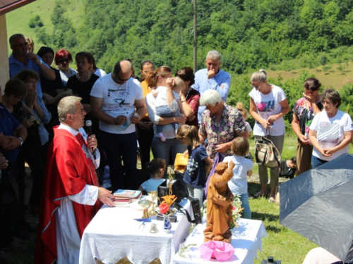 FOTO: Sv. Petar i Pavao u župi Uzdol