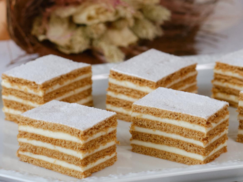 Medena pita - blagdanski klasik kojeg morate probati