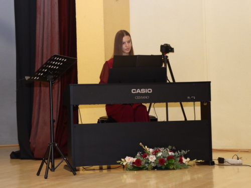 FOTO/VIDEO: U Prozoru održana manifestacija ''Mom gradu na dar''