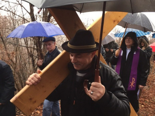 FOTO: Uzdol proglašen mjestom posebnog pijeteta