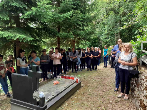 FOTO: 23. hodočašće na grob svećenika-mučenika fra Stjepana Barišića u župi Uzdol