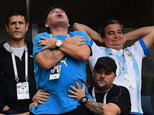 Maradona završio u bolnici