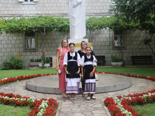 FOTO/VIDEO: Ramci hodočastili Gospi u Sinj