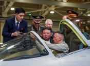 Kim Jong-un se divio ruskim vojnim avionima