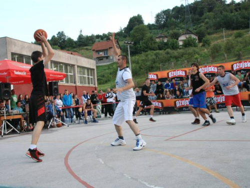 FOTO: Druga večer košarkaškog turnira "Streetball Rama 2014."