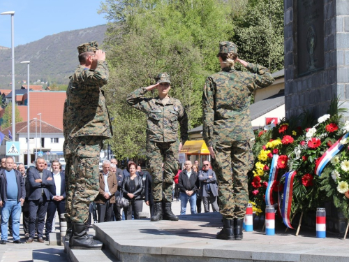 FOTO/VIDEO: 27. obljetnica brigade 'Rama'