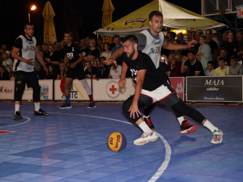 FOTO: Ekipa ''Ba.Riba'' pobjednik 20. Streetball Rama 2022.