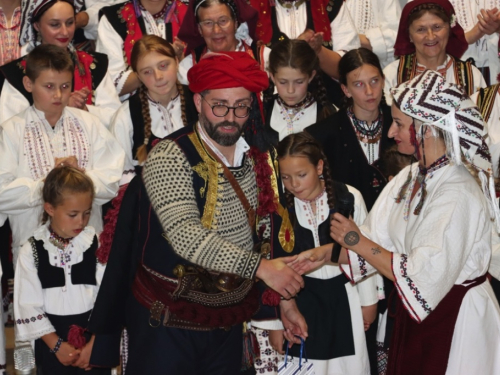 FOTO: Večer folklora u Prozoru