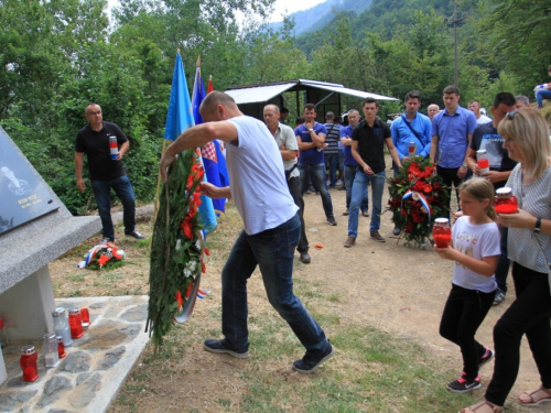 FOTO: Na Pomenu obilježena 23. obljetnica stradanja hrvatskih branitelja