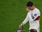 Ronaldo u suzama napustio teren