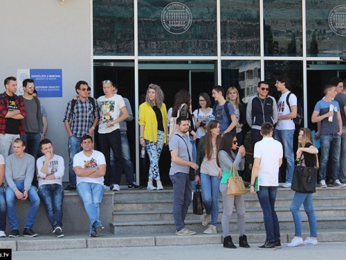 Hrvatska dijeli 450 stipendija za studente iz BiH